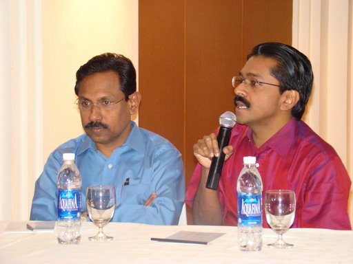 Dr.Bahulayen & Dr.Jothydev during panel discussion